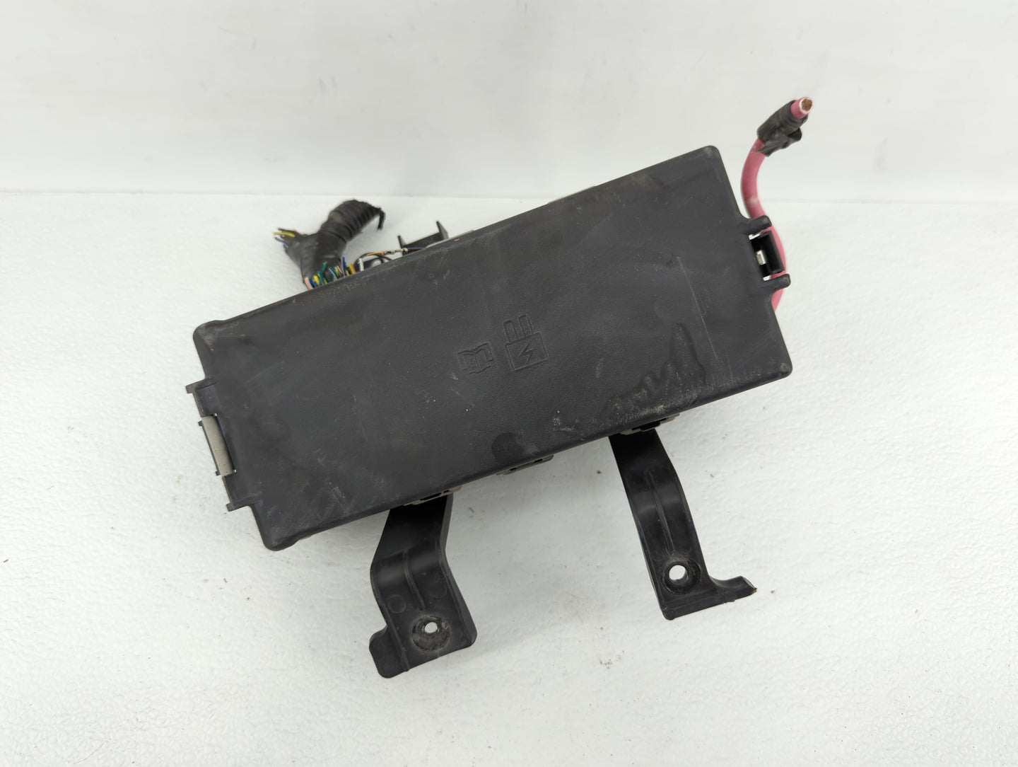 2010-2012 Ford Fusion Fusebox Fuse Box Panel Relay Module P/N:BE5T-14290-D BE5T-14290-F, 54-7146-30 Fits Fits 2010 2011 2012