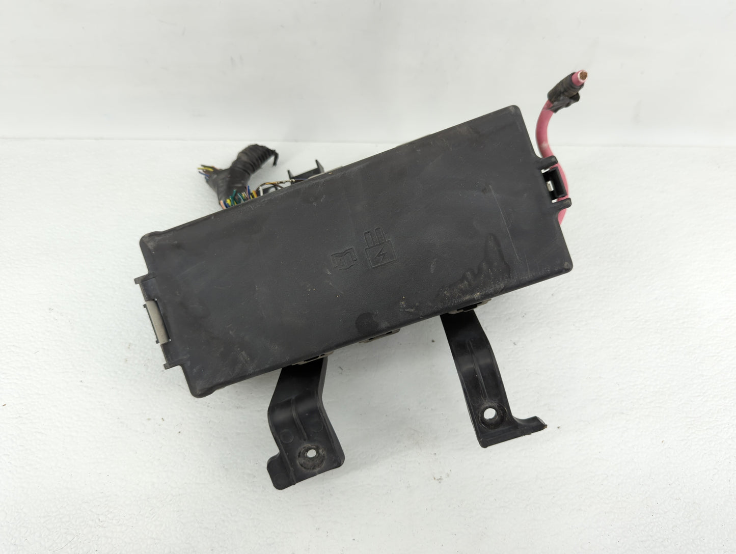 2010-2012 Ford Fusion Fusebox Fuse Box Panel Relay Module P/N:BE5T-14290-D BE5T-14290-F, 54-7146-30 Fits Fits 2010 2011 2012