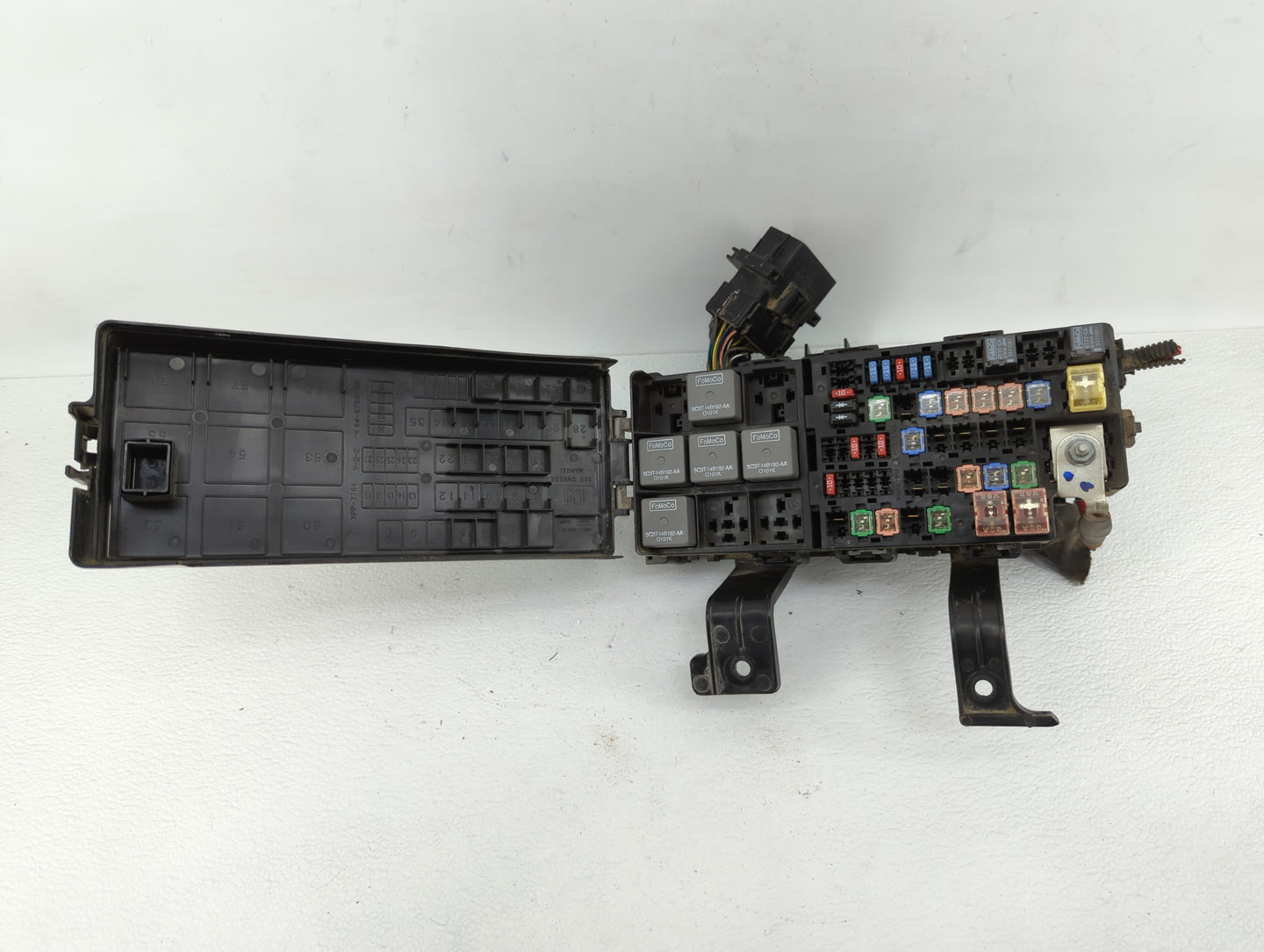 2010-2012 Ford Fusion Fusebox Fuse Box Panel Relay Module P/N:7E5T-14A003-BA AE5T-14290-E, 6E5T-14A003-AB Fits Fits 2010 201