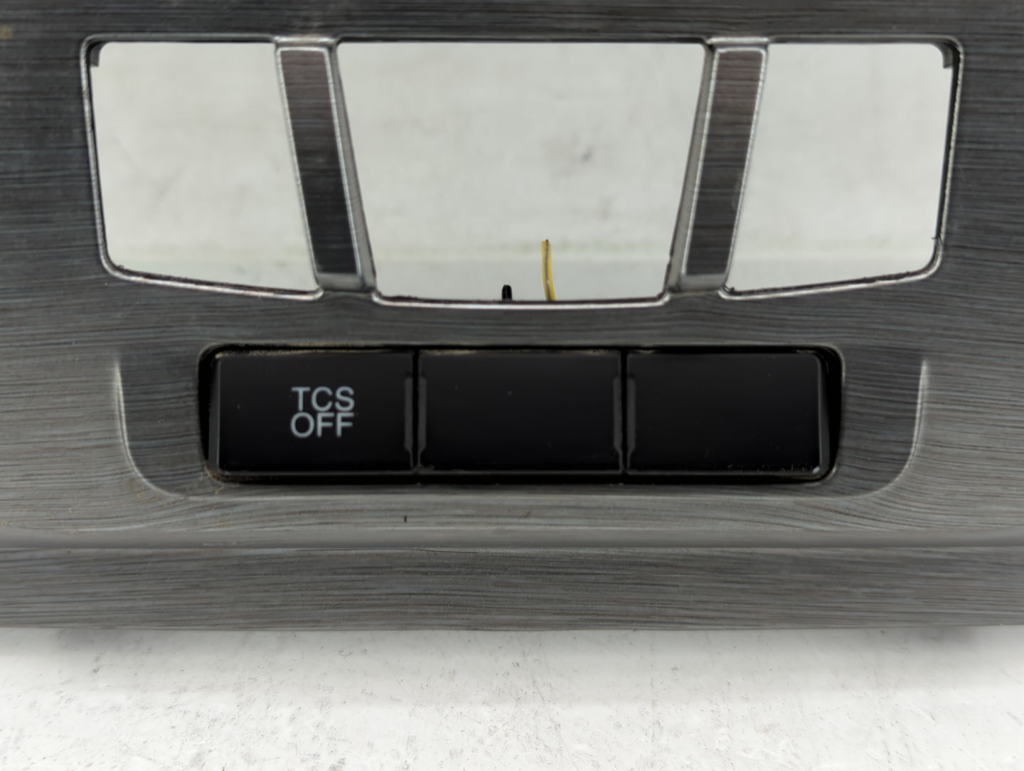 2010-2012 Ford Fusion Radio Control Panel - Oemusedautoparts1.com
