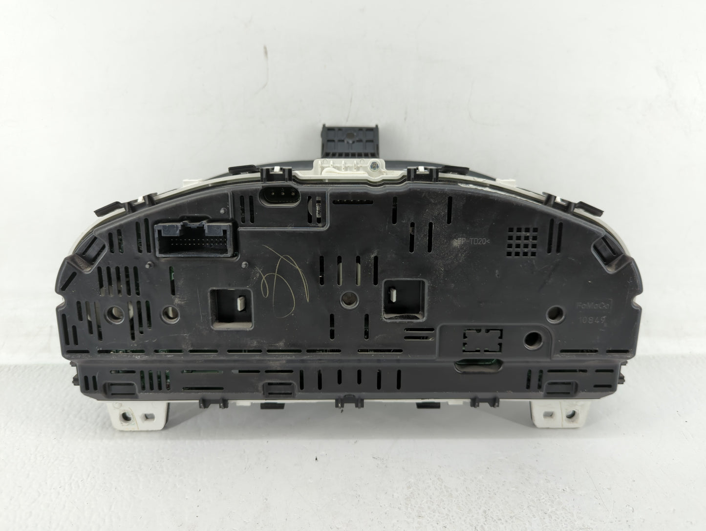 2011-2012 Ford Fusion Instrument Cluster Speedometer Gauges P/N:BE5T-10849-CD Fits Fits 2011 2012 OEM Used Auto Parts - Oemu