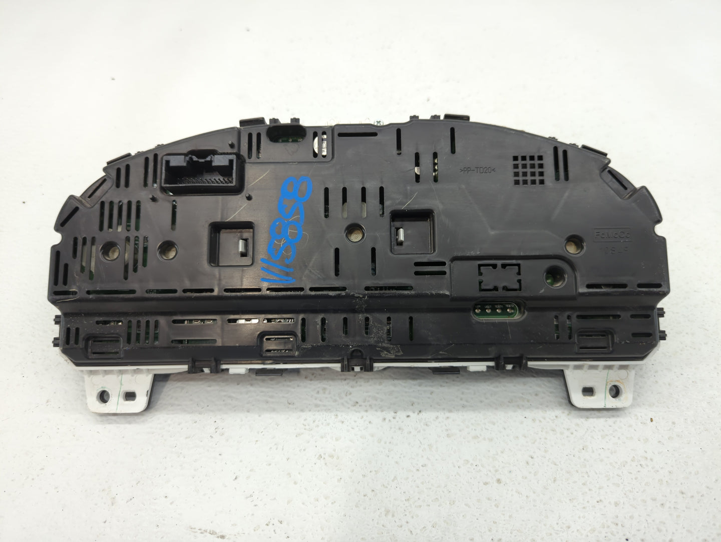 2011-2012 Ford Fusion Instrument Cluster Speedometer Gauges P/N:BE5T-10849-CD Fits Fits 2011 2012 OEM Used Auto Parts - Oemu