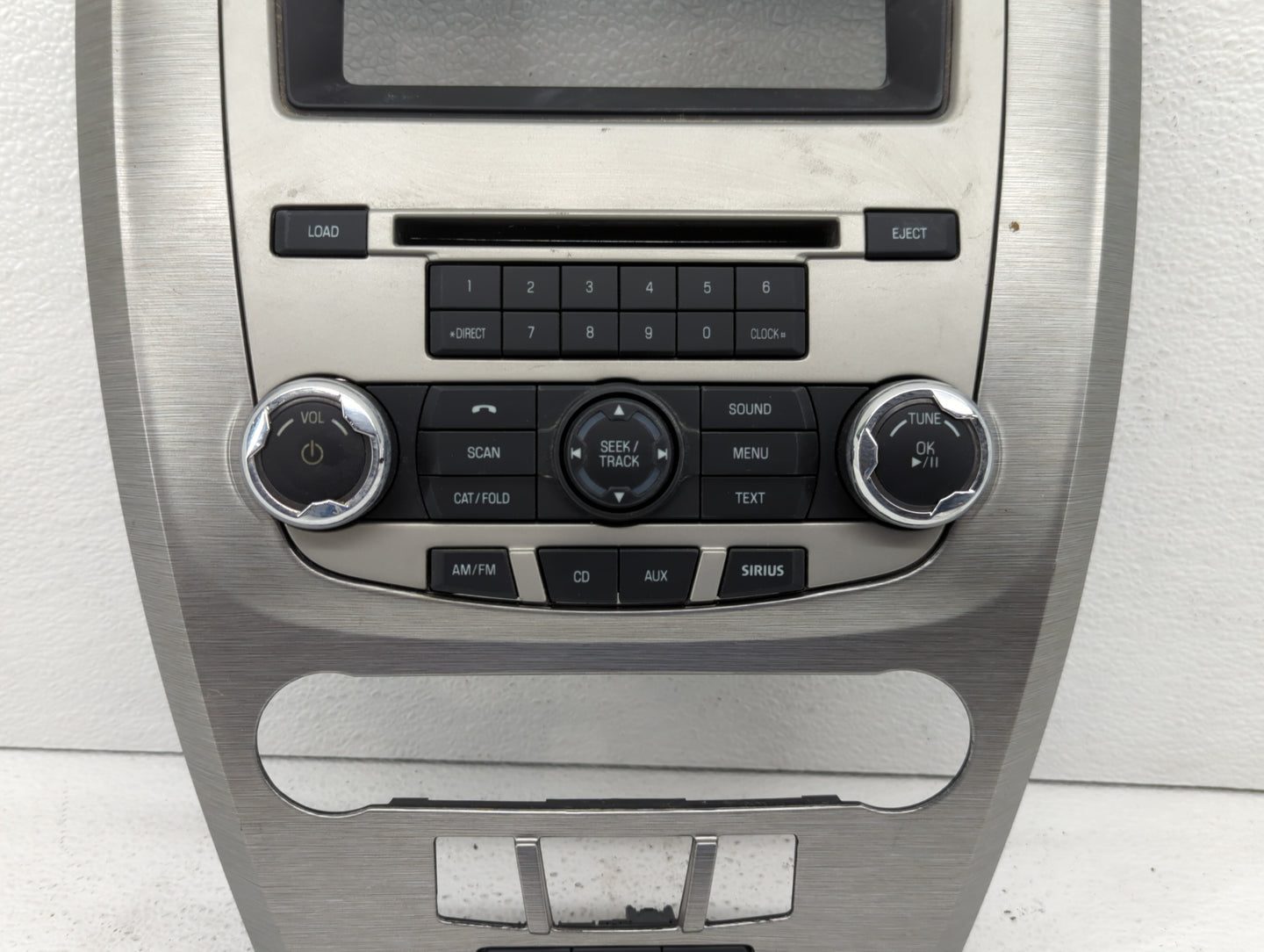 2010-2012 Ford Fusion Radio Control Panel - Oemusedautoparts1.com