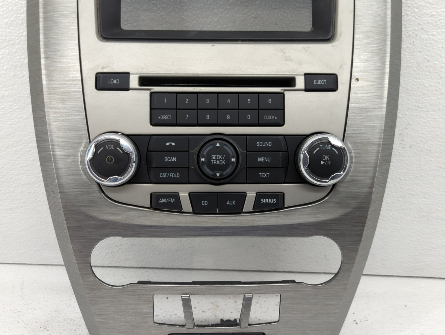 2010-2012 Ford Fusion Radio Control Panel - Oemusedautoparts1.com