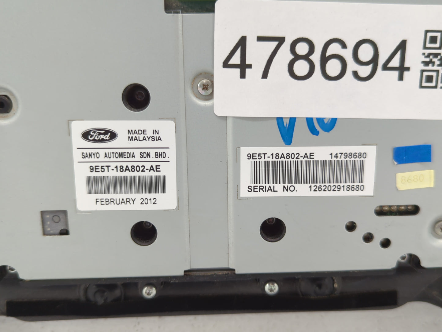 2010-2012 Ford Fusion Radio Control Panel - Oemusedautoparts1.com