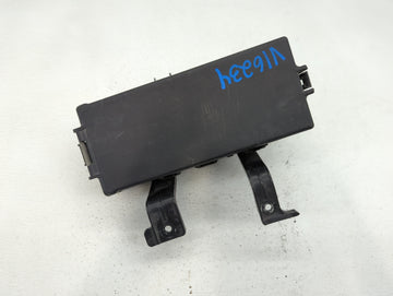 2010-2012 Ford Fusion Fusebox Fuse Box Panel Relay Module P/N:8E5T-14A003-AB BE5T-14290-D, BE5T-14290-F Fits Fits 2010 2011 