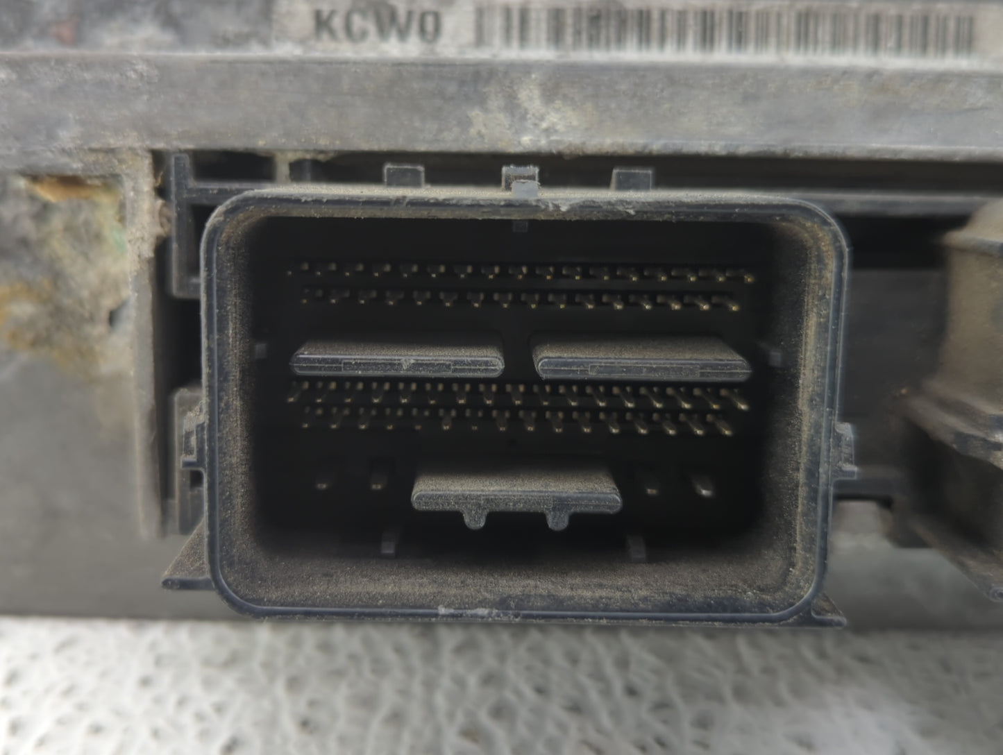 2012 Ford Fusion PCM Engine Control Computer ECU ECM PCU OEM P/N:AE5A-12A650-FKA BL8A-12B684-AB, AE5A-12A650-FKB Fits OEM Us