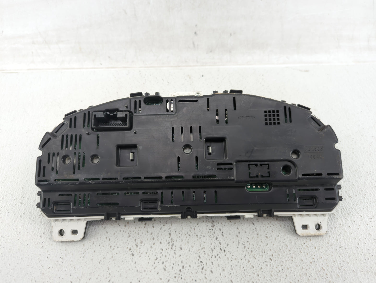 2011-2012 Ford Fusion Instrument Cluster Speedometer Gauges P/N:BE5T-10849-CD Fits Fits 2011 2012 OEM Used Auto Parts - Oemu