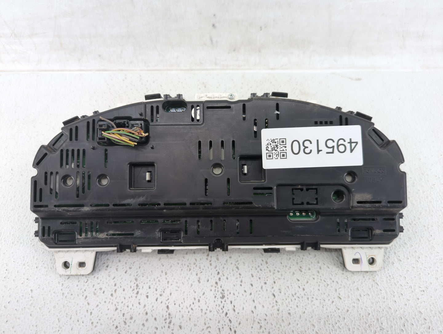 2011-2012 Ford Fusion Instrument Cluster Speedometer Gauges P/N:BE5T-10849-CD Fits Fits 2011 2012 OEM Used Auto Parts - Oemu