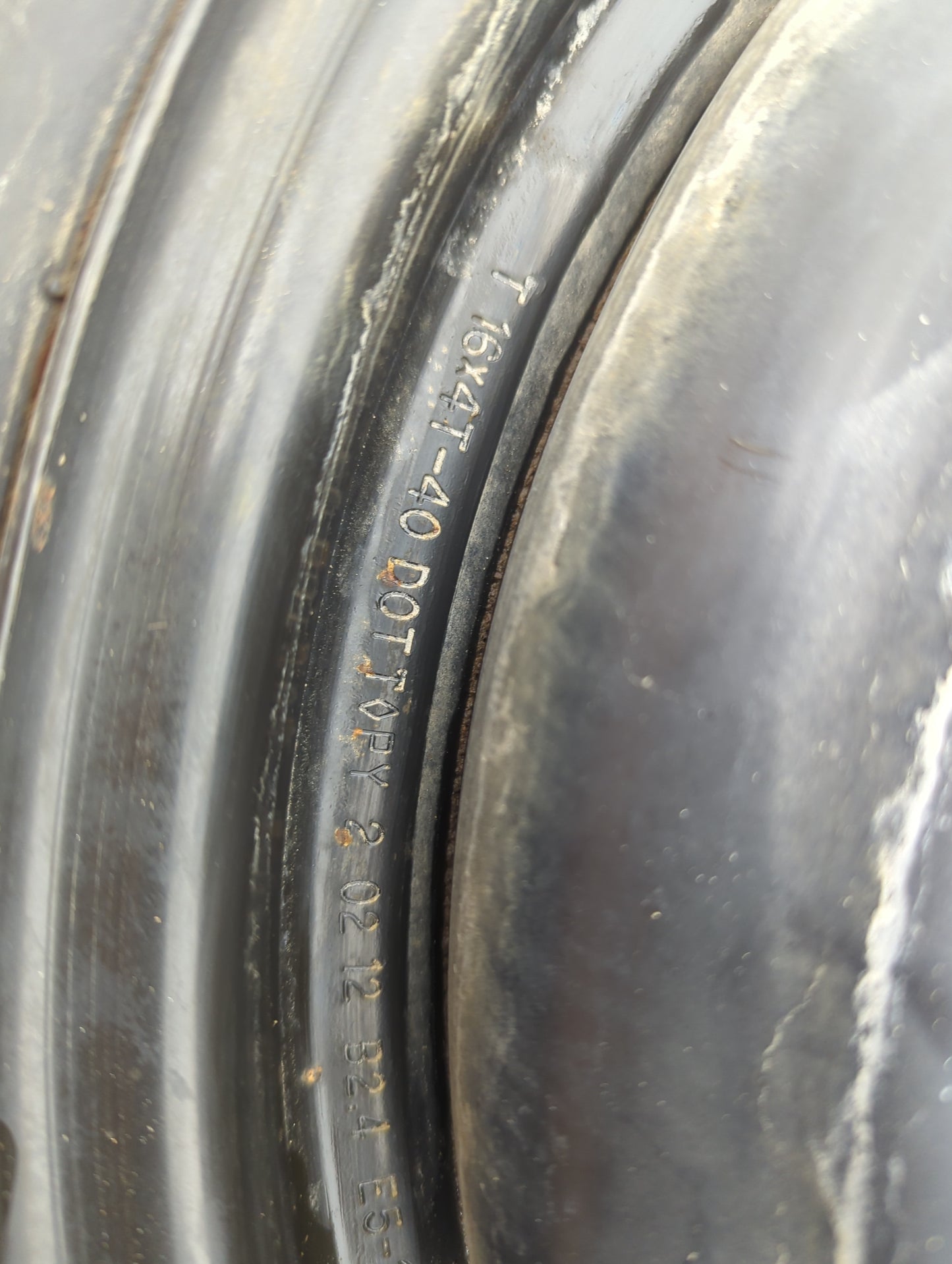 2006-2012 Ford Fusion Spare Donut Tire Wheel Rim Oem 5038433 - Oemusedautoparts1.com