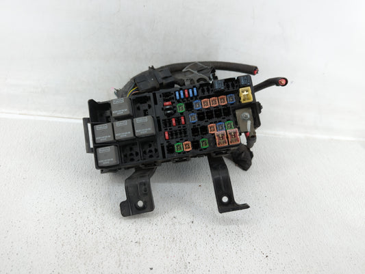 2010-2012 Ford Fusion Fusebox Fuse Box Panel Relay Module P/N:BE5T-14290-E Fits Fits 2010 2011 2012 OEM Used Auto Parts - Oe
