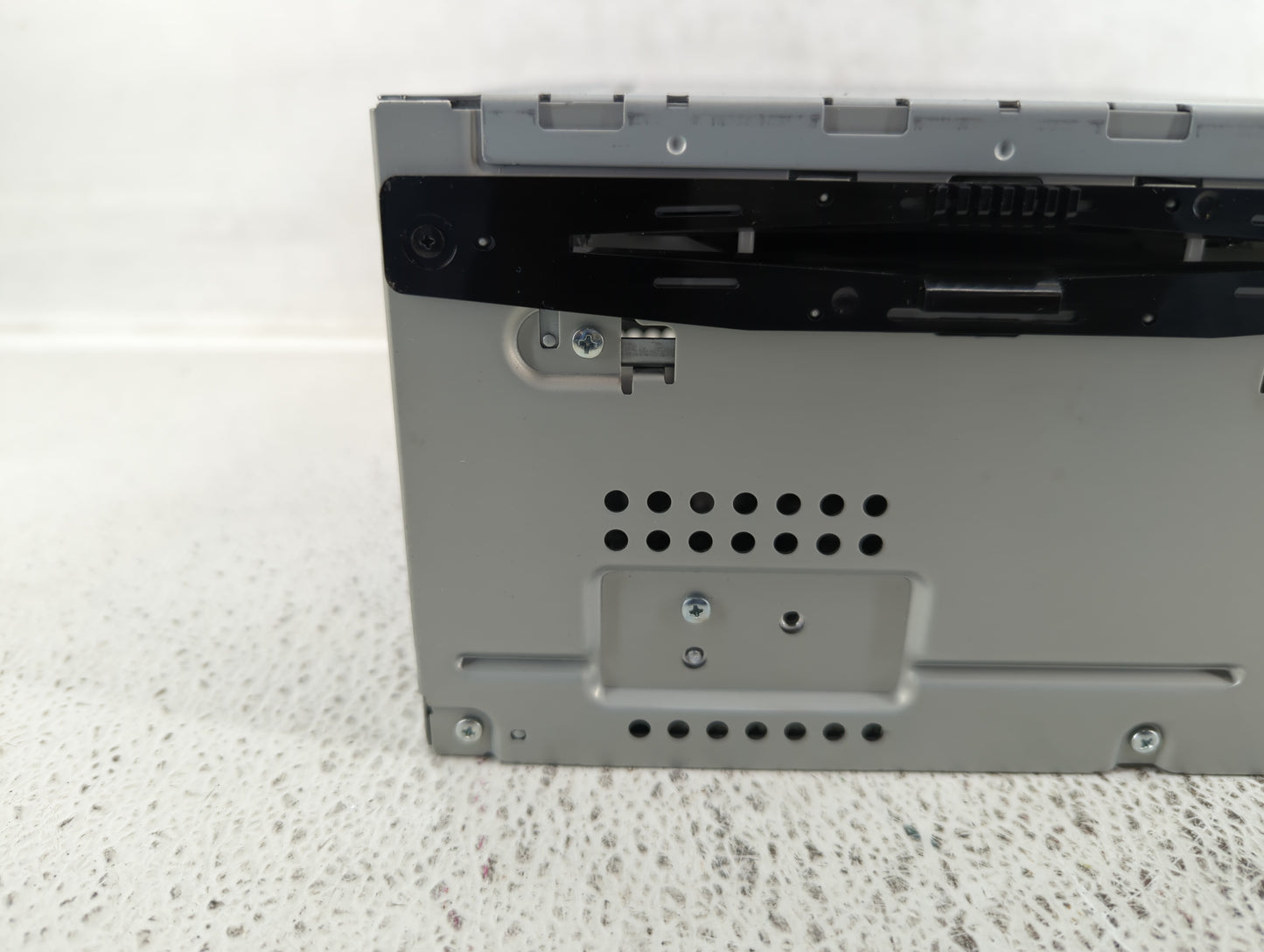 2010-2012 Ford Fusion Radio AM FM Cd Player Receiver Replacement P/N:BE5T-19C157-AB Fits Fits 2010 2011 2012 OEM Used Auto P