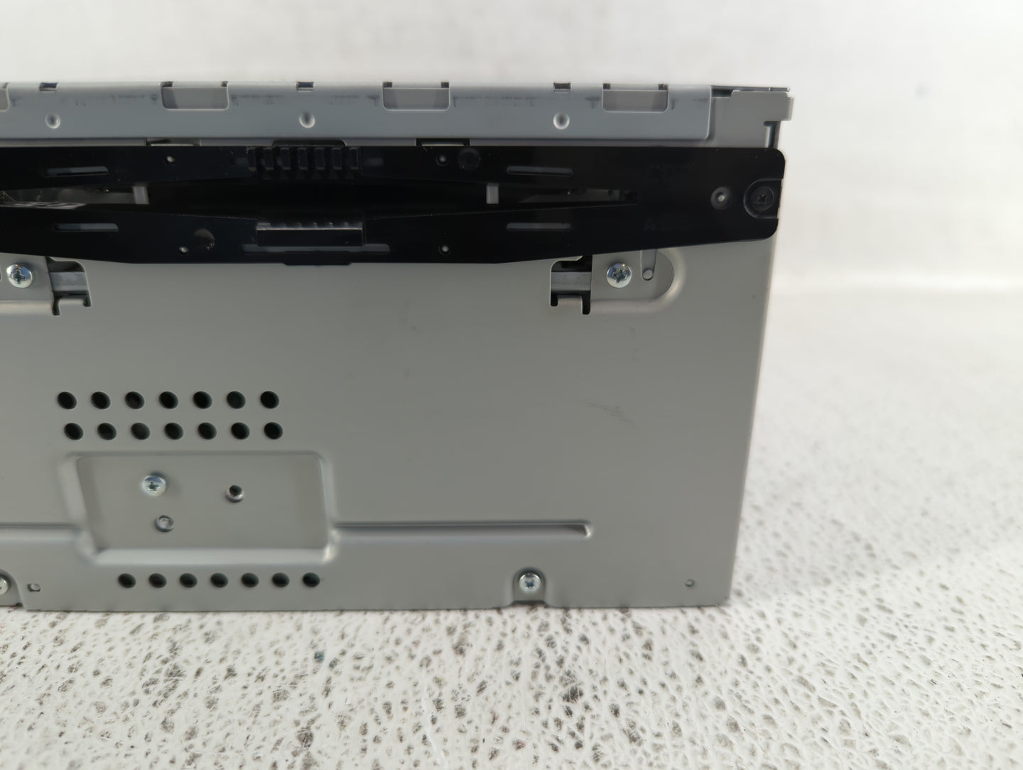 2010-2012 Ford Fusion Radio AM FM Cd Player Receiver Replacement P/N:BE5T-19C157-AB Fits Fits 2010 2011 2012 OEM Used Auto P