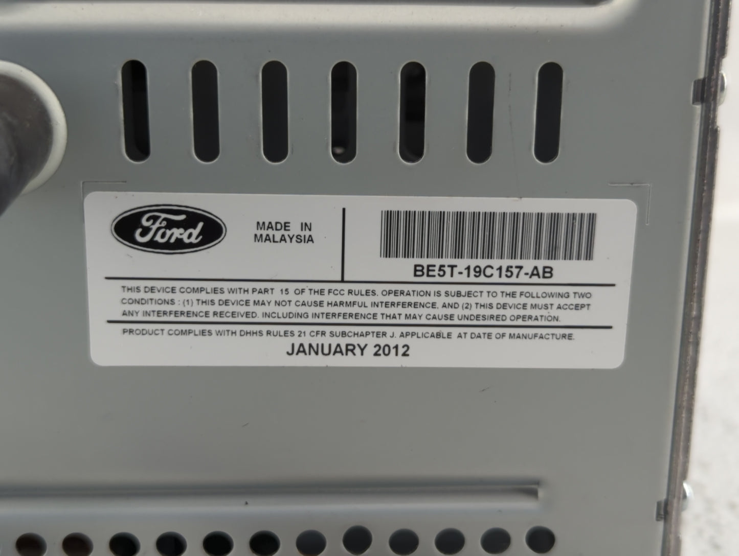 2010-2012 Ford Fusion Radio AM FM Cd Player Receiver Replacement P/N:BE5T-19C157-AB Fits Fits 2010 2011 2012 OEM Used Auto P