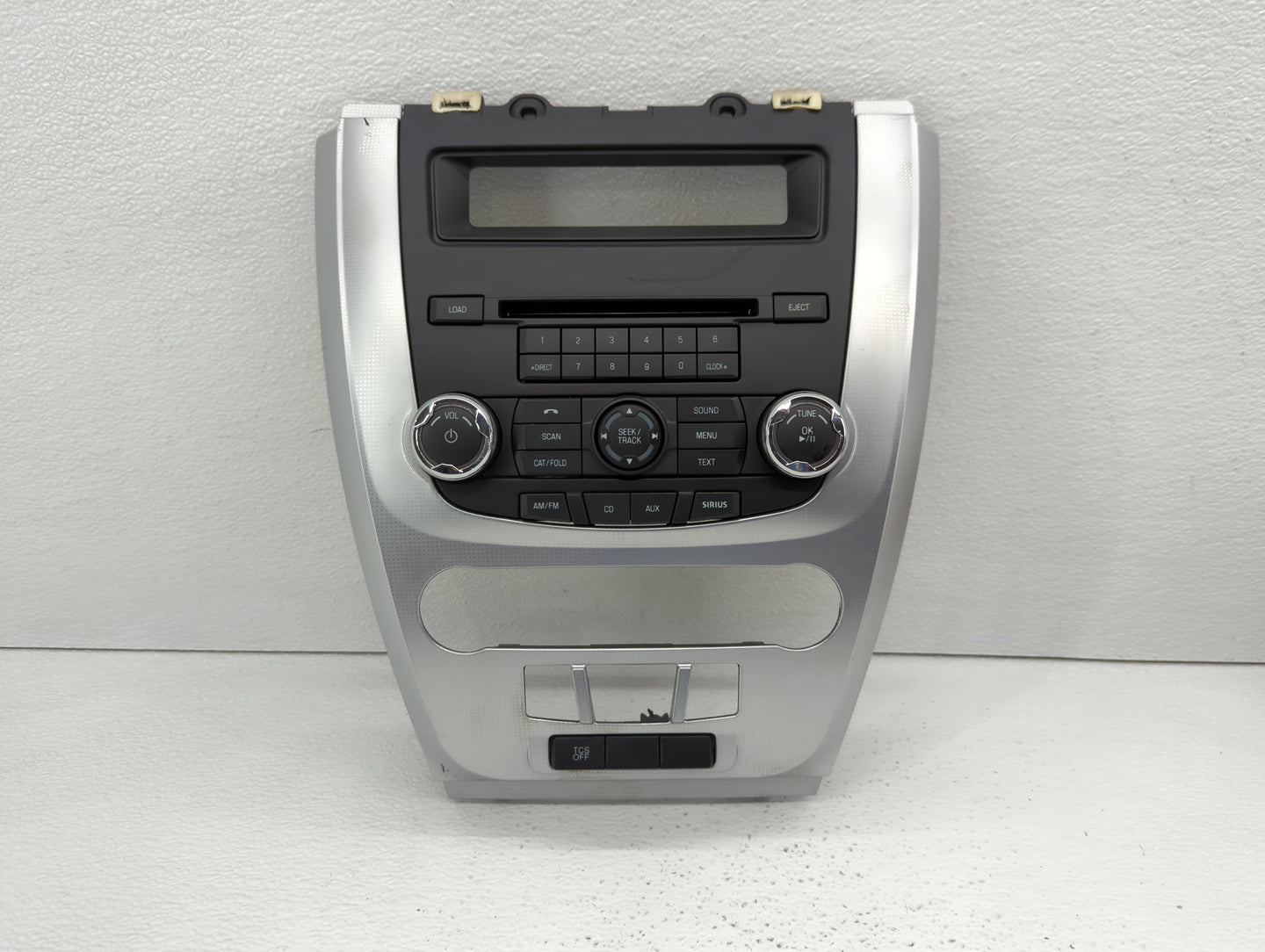 2010-2012 Ford Fusion Radio Control Panel - Oemusedautoparts1.com