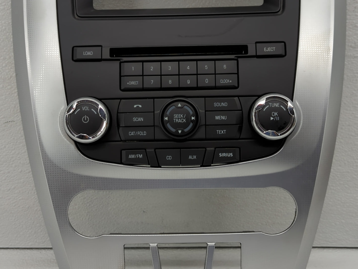 2010-2012 Ford Fusion Radio Control Panel - Oemusedautoparts1.com