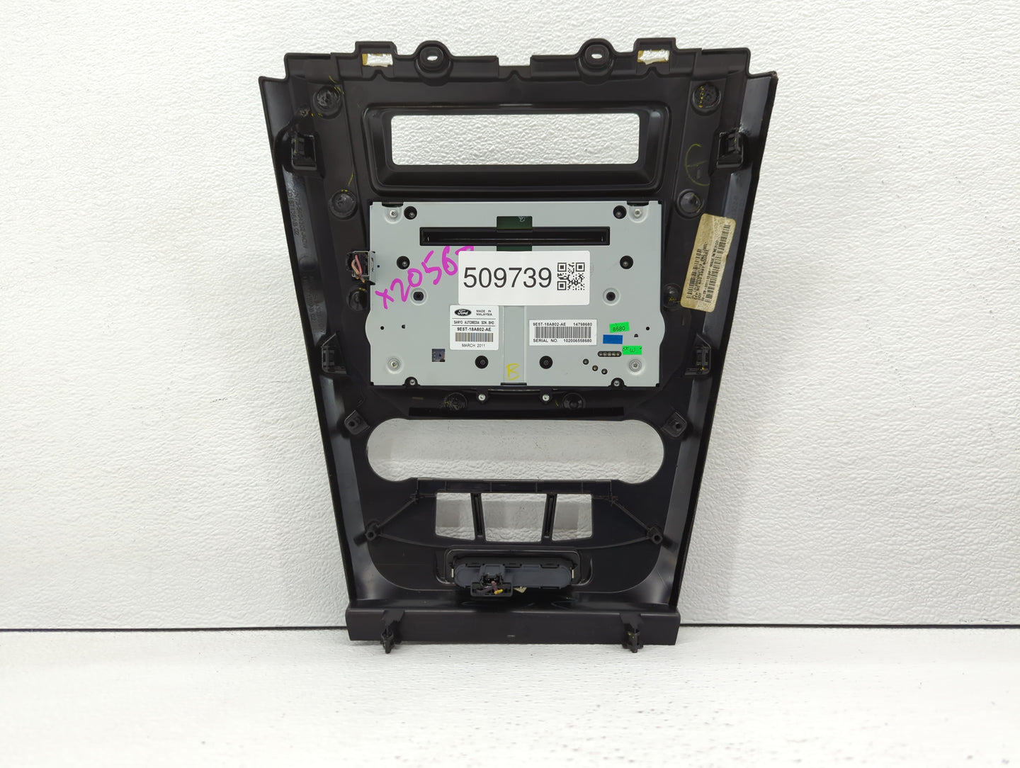 2010-2012 Ford Fusion Radio Control Panel - Oemusedautoparts1.com