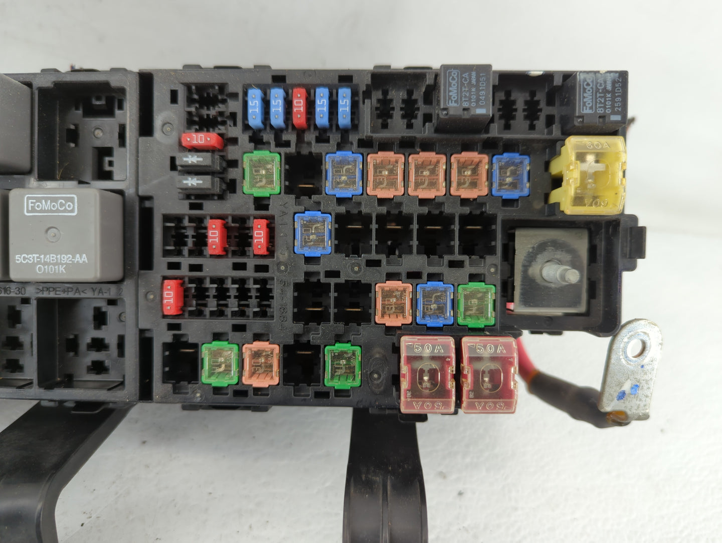 2010-2012 Ford Fusion Fusebox Fuse Box Panel Relay Module P/N:BE5T-14290-E Fits Fits 2010 2011 2012 OEM Used Auto Parts - Oe