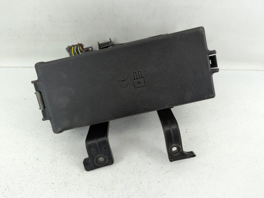 2010-2012 Ford Fusion Fusebox Fuse Box Panel Relay Module P/N:BE5T-14290-H Fits Fits 2010 2011 2012 OEM Used Auto Parts - Oe
