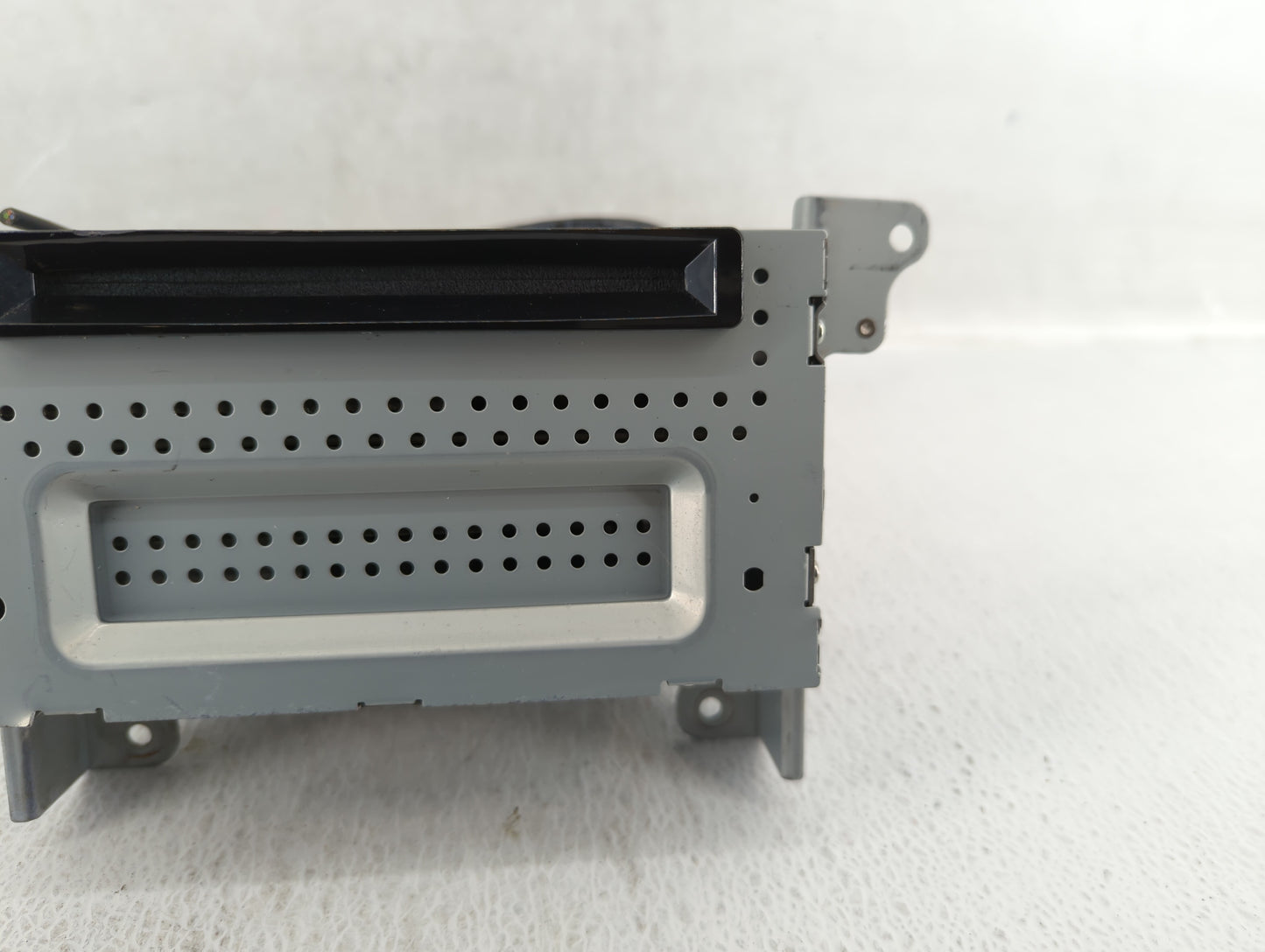 2011-2012 Ford Fusion Am Fm Cd Player Radio Receiver - Oemusedautoparts1.com