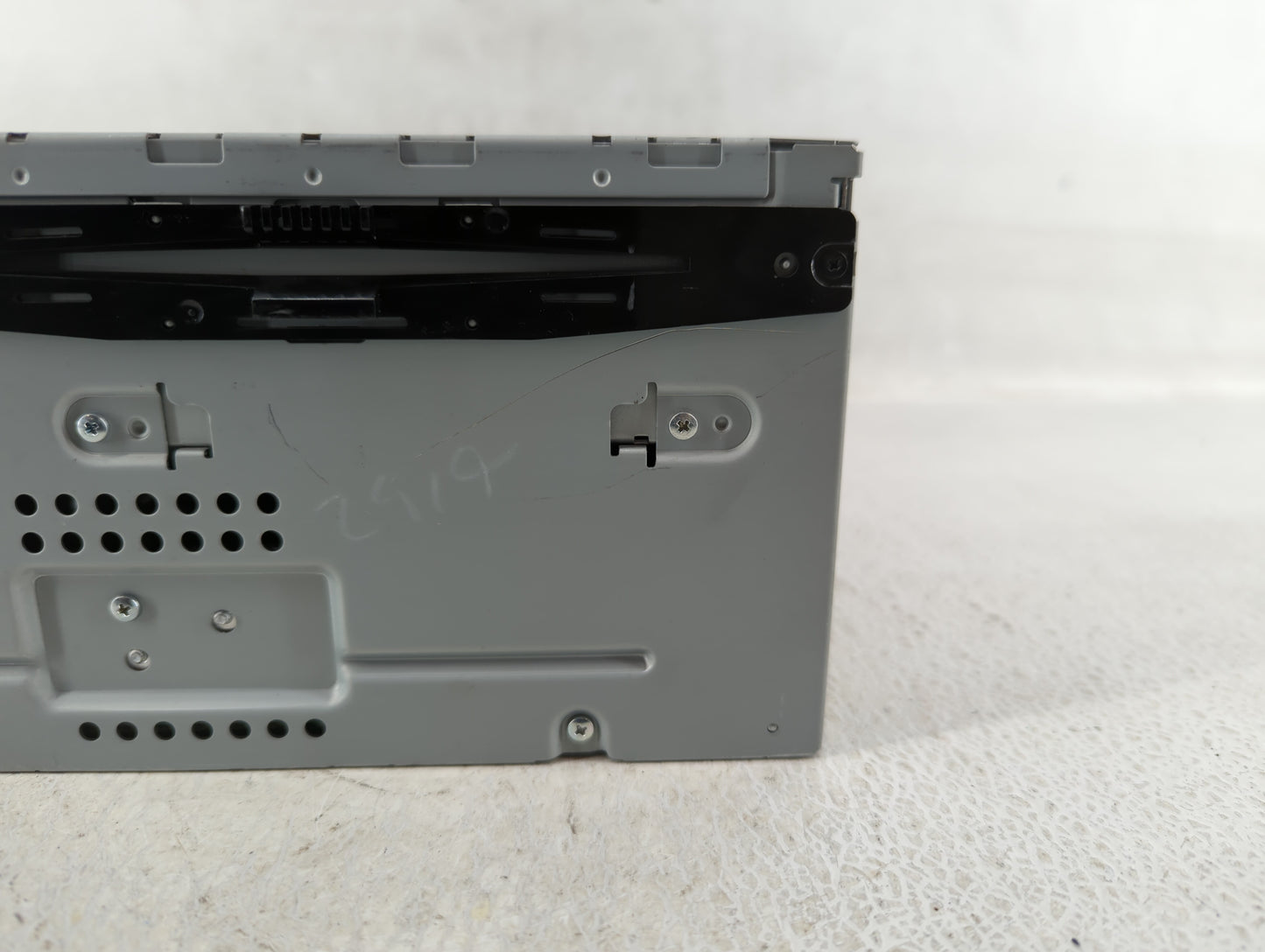 2011-2012 Ford Fusion Radio AM FM Cd Player Receiver Replacement P/N:BE5T-19C158-AB Fits Fits 2011 2012 OEM Used Auto Parts 