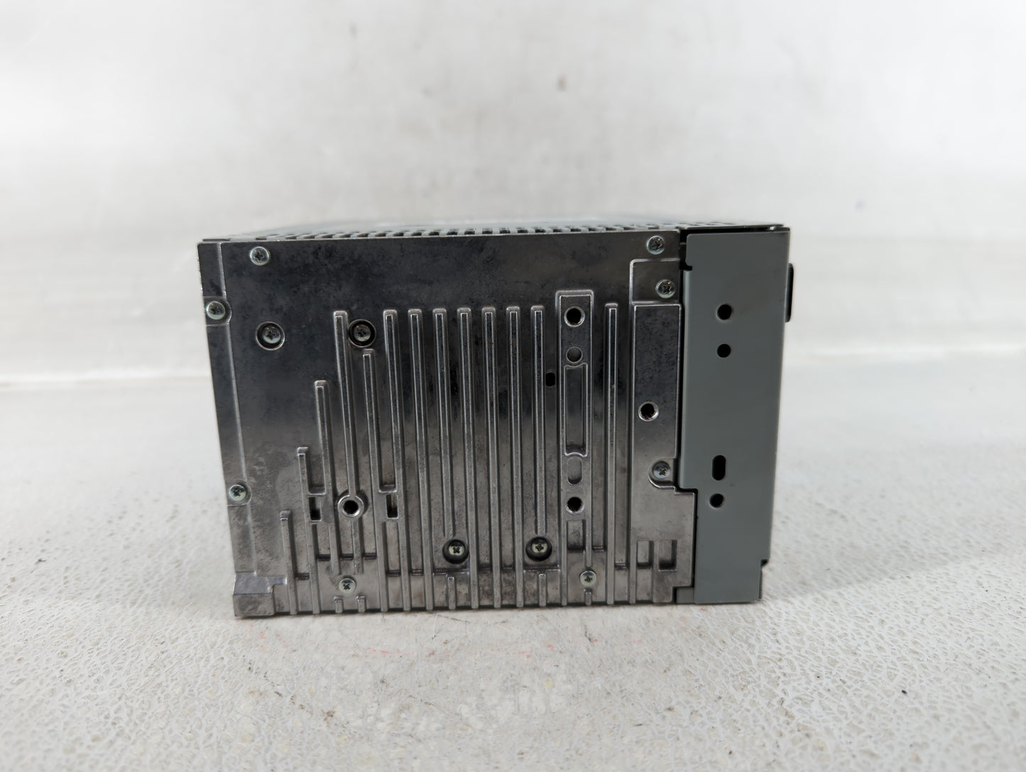 2011-2012 Ford Fusion Radio AM FM Cd Player Receiver Replacement P/N:BE5T-19C158-AB Fits Fits 2011 2012 OEM Used Auto Parts 