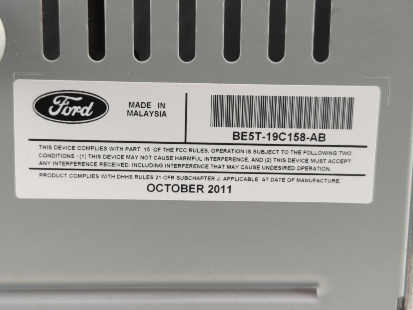 2011-2012 Ford Fusion Radio AM FM Cd Player Receiver Replacement P/N:BE5T-19C158-AB Fits Fits 2011 2012 OEM Used Auto Parts 