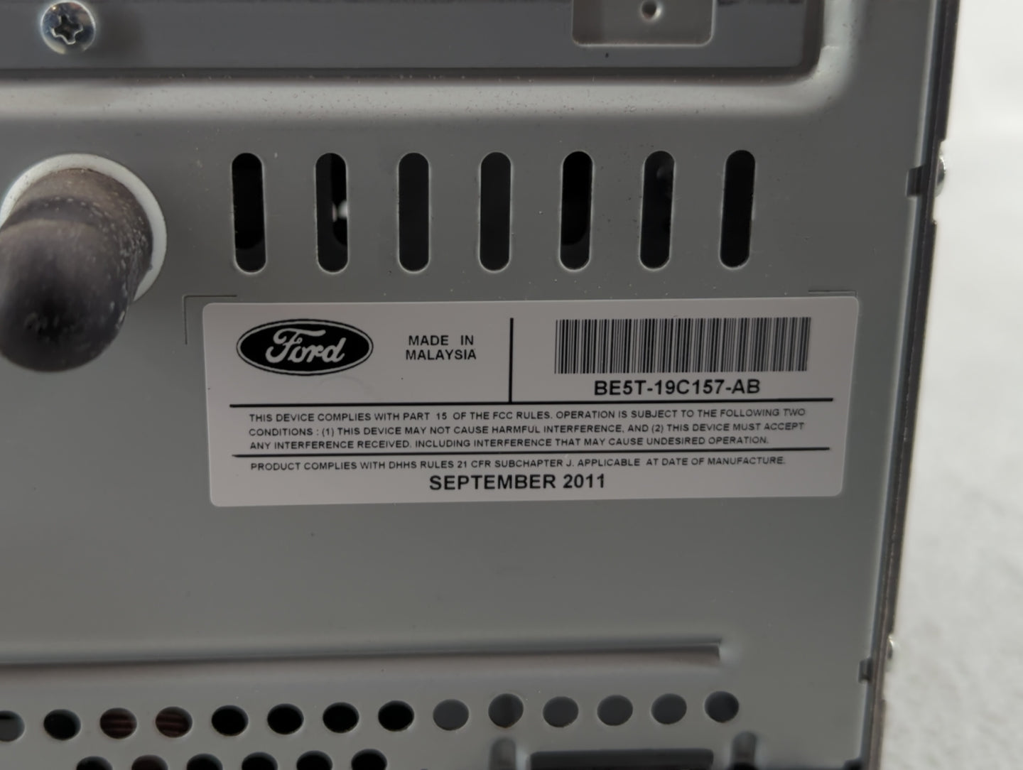 2010-2012 Ford Fusion Am Fm Cd Player Radio Receiver - Oemusedautoparts1.com