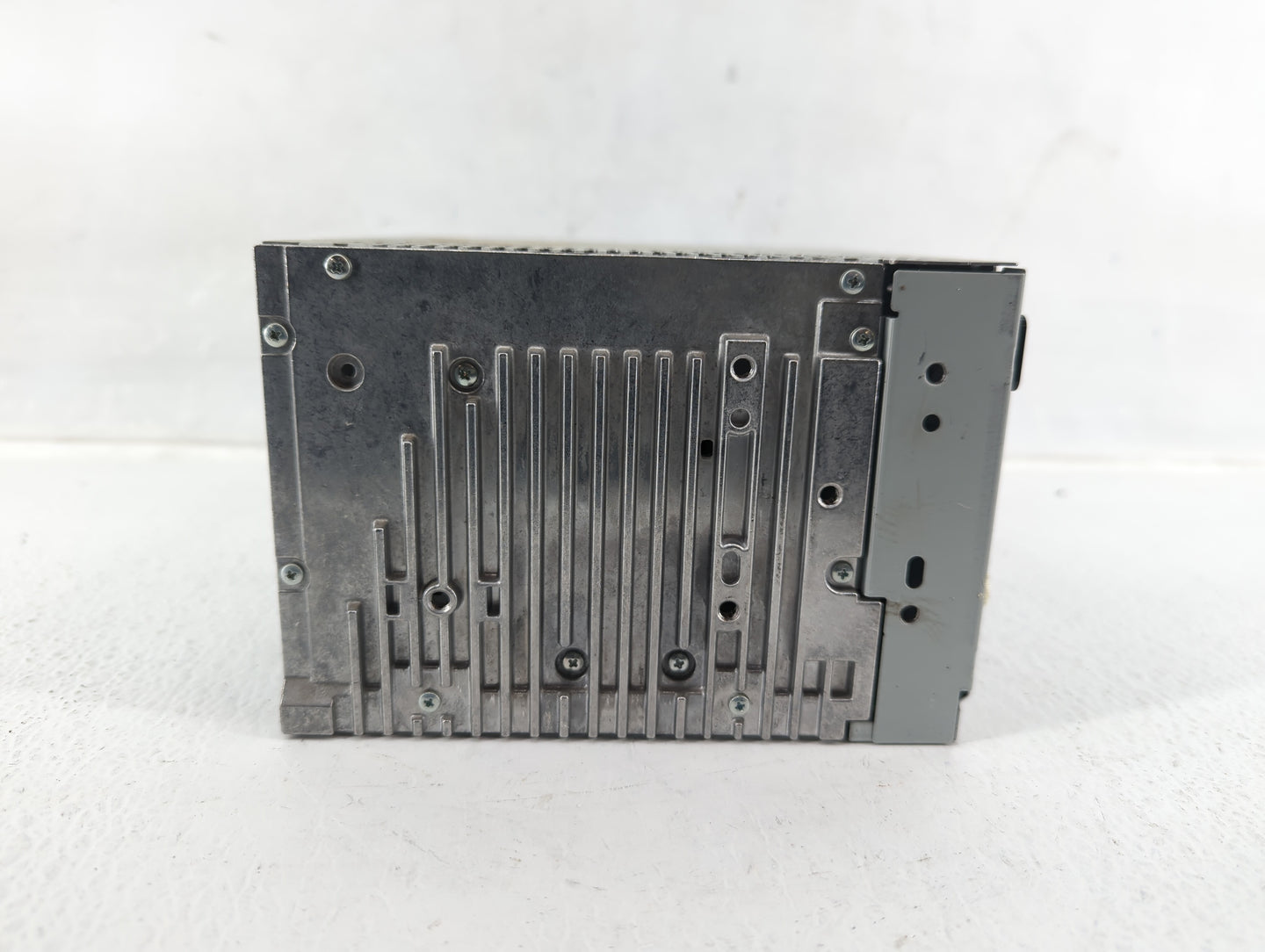 2010-2012 Ford Fusion Am Fm Cd Player Radio Receiver - Oemusedautoparts1.com