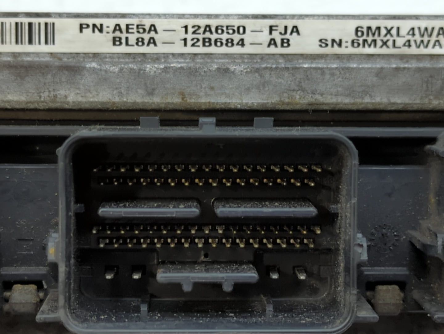 2012 Ford Fusion PCM Engine Control Computer ECU ECM PCU OEM P/N:AE5A-12A650-FJA AE5A-12A650-FJB Fits OEM Used Auto Parts - 