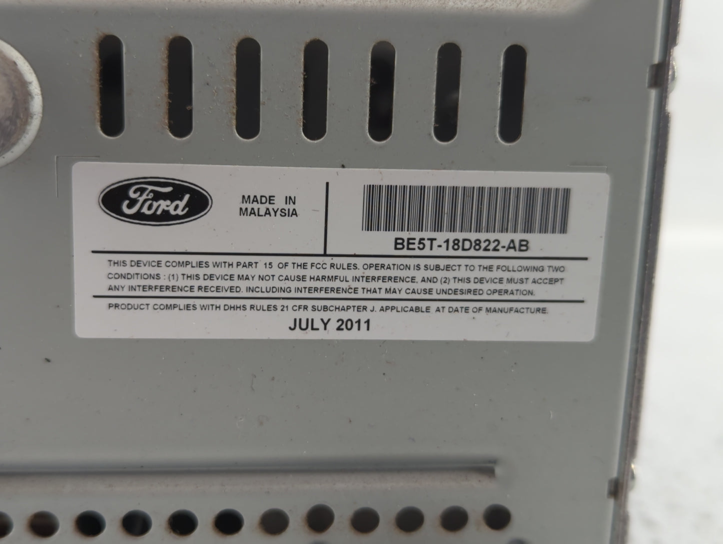 2011-2012 Ford Fusion Radio AM FM Cd Player Receiver Replacement P/N:BE5T-18D822-AB Fits Fits 2011 2012 OEM Used Auto Parts 