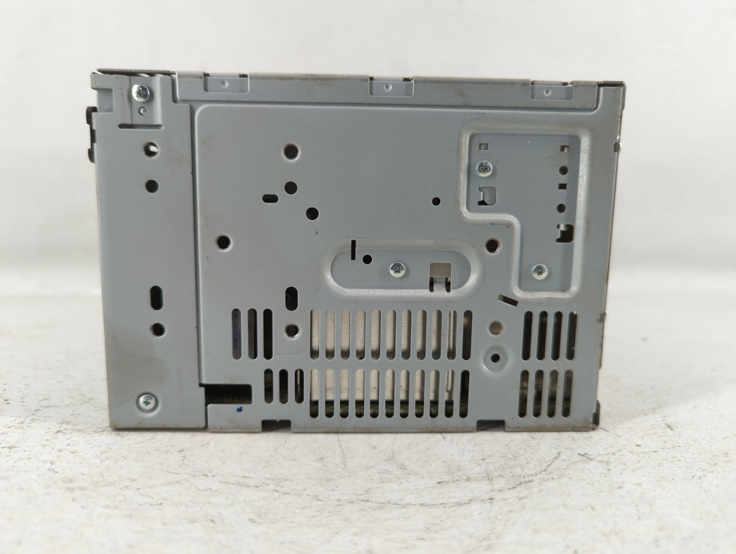 2011-2012 Ford Fusion Am Fm Cd Player Radio Receiver - Oemusedautoparts1.com