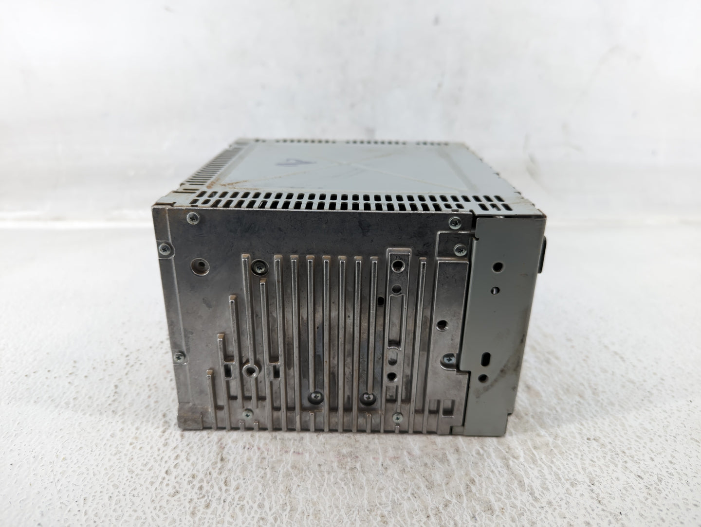 2010-2012 Ford Fusion Am Fm Cd Player Radio Receiver - Oemusedautoparts1.com