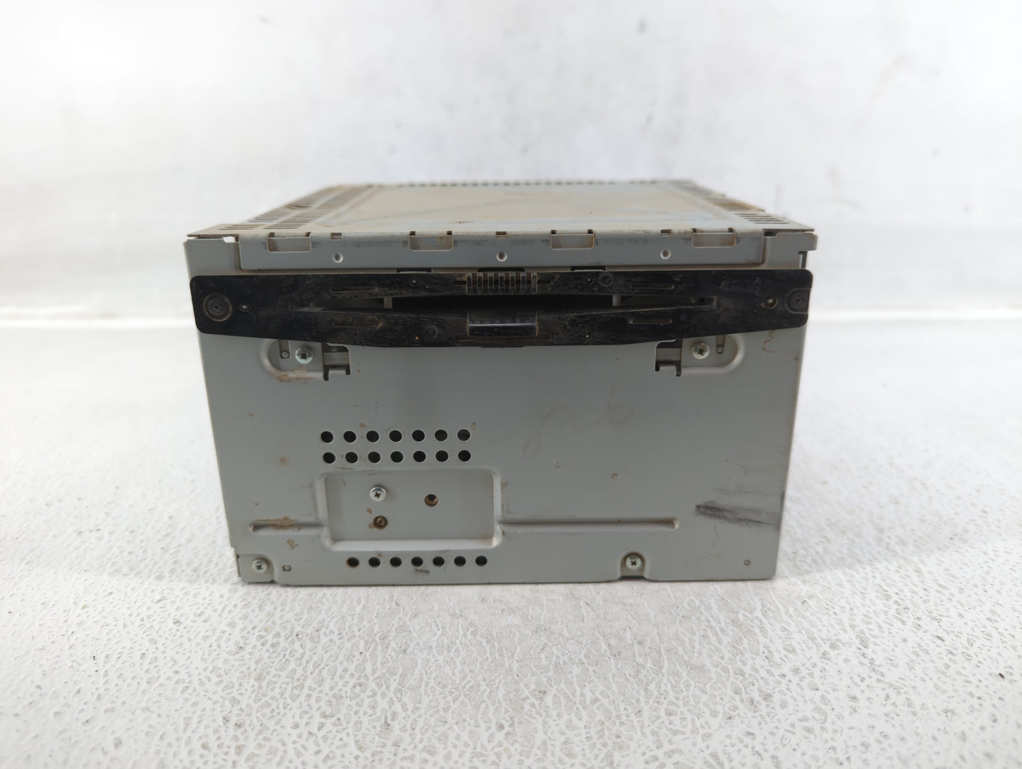2011-2012 Ford Fusion Am Fm Cd Player Radio Receiver - Oemusedautoparts1.com