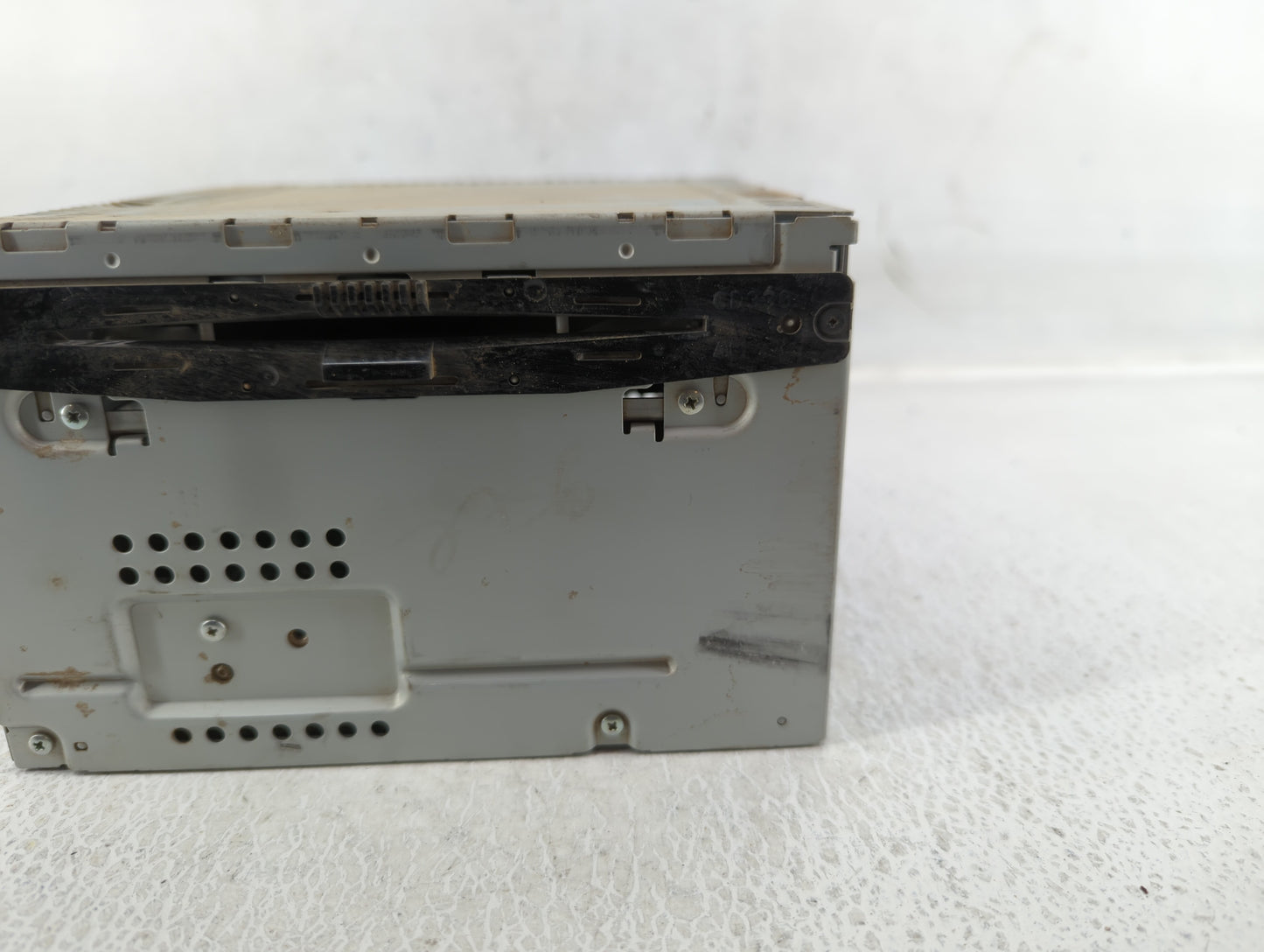 2011-2012 Ford Fusion Am Fm Cd Player Radio Receiver - Oemusedautoparts1.com