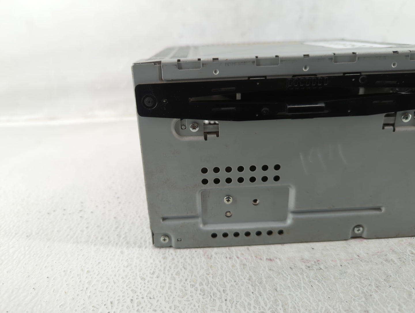 2010-2012 Ford Fusion Am Fm Cd Player Radio Receiver - Oemusedautoparts1.com