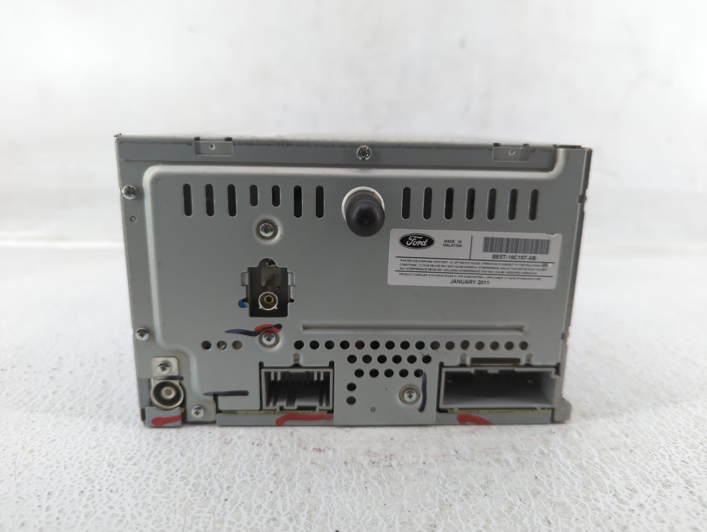 2010-2012 Ford Fusion Am Fm Cd Player Radio Receiver - Oemusedautoparts1.com