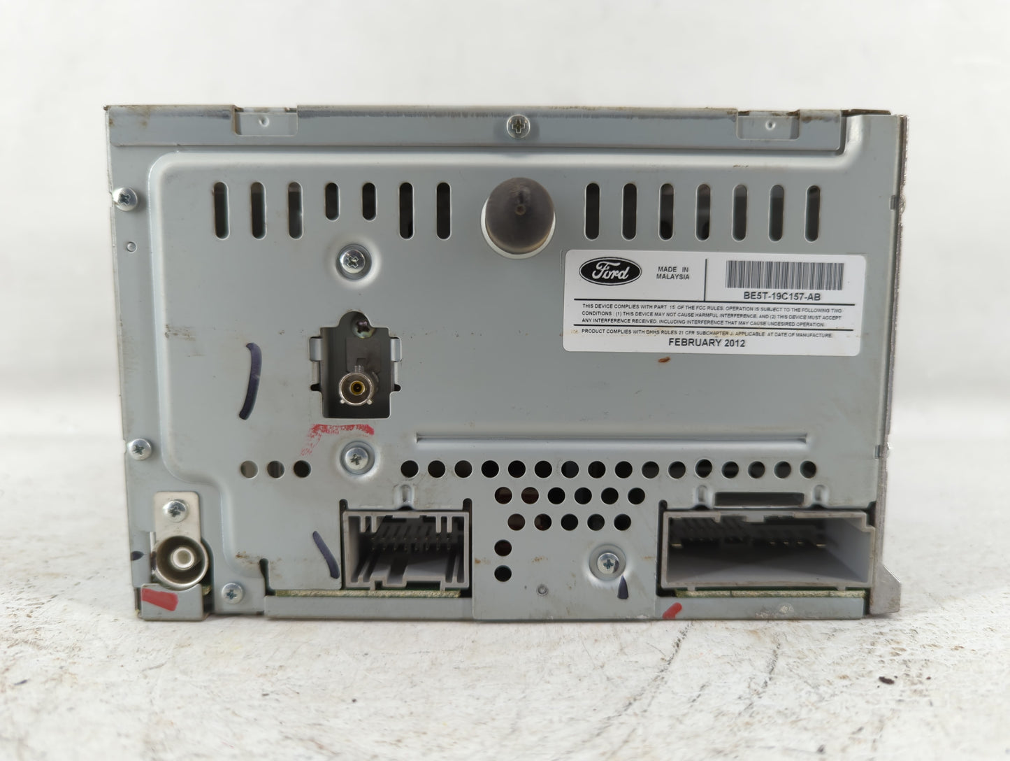 2010-2012 Ford Fusion Am Fm Cd Player Radio Receiver - Oemusedautoparts1.com