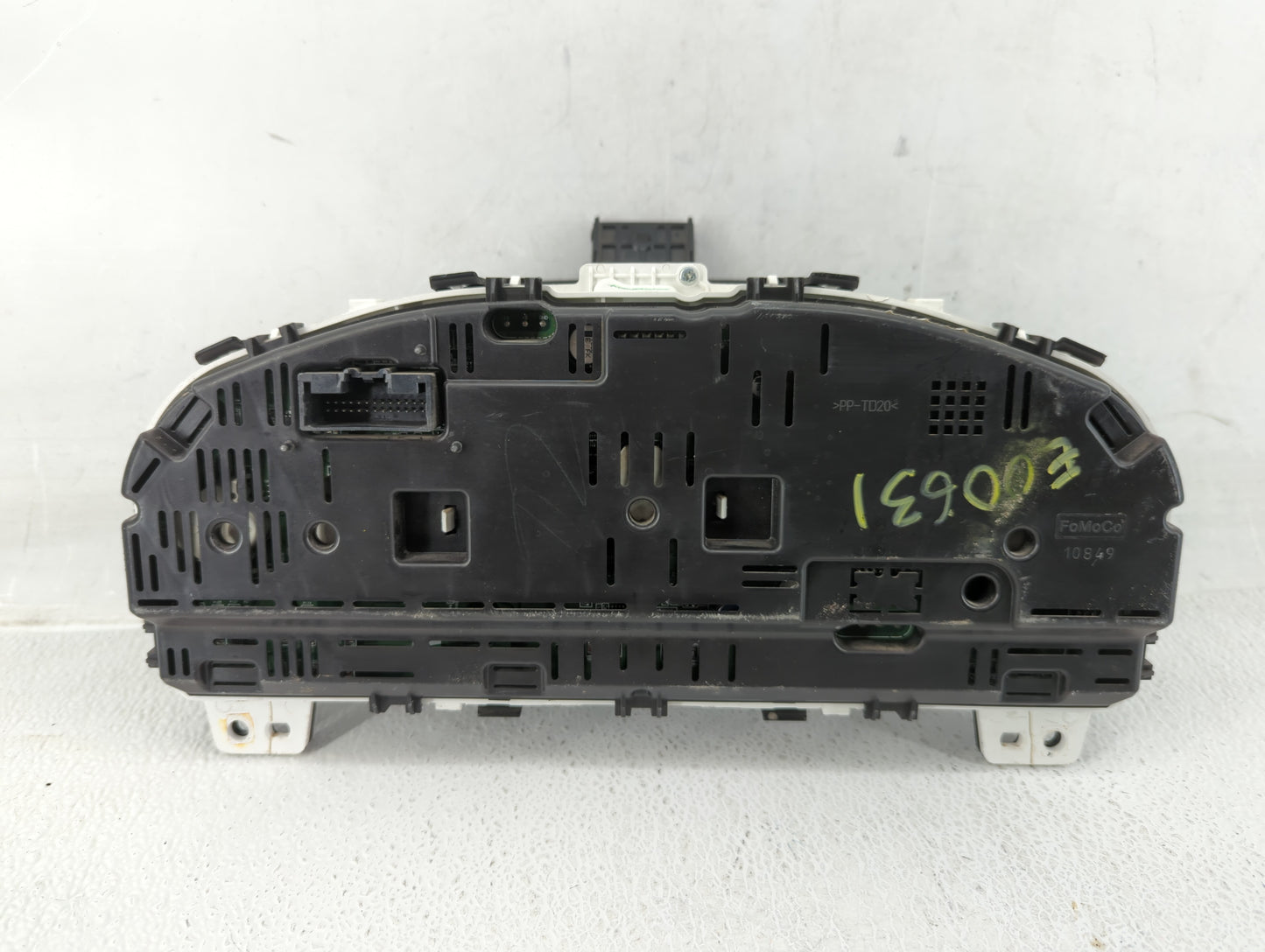 2011 Ford Fusion Instrument Cluster Speedometer Gauges P/N:BE5T-10849-CD Fits OEM Used Auto Parts - Oemusedautoparts1.com