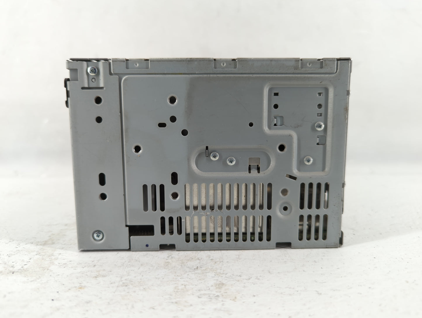 2011-2012 Ford Fusion Am Fm Cd Player Radio Receiver - Oemusedautoparts1.com