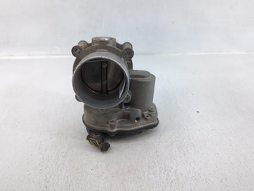 2010-2012 Ford Fusion Throttle Body P/N:DS7E-9F991-AD Fits Fits 2009 2010 2011 2012 OEM Used Auto Parts - Oemusedautoparts1.