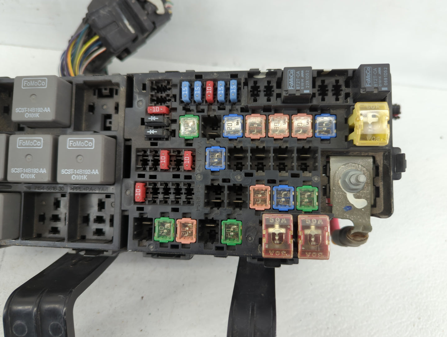 2010-2012 Ford Fusion Fusebox Fuse Box Panel Relay Module P/N:BE5T-14290-E Fits Fits 2010 2011 2012 OEM Used Auto Parts - Oe
