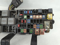 2010-2012 Ford Fusion Fusebox Fuse Box Panel Relay Module P/N:BE5T-14290-E Fits Fits 2010 2011 2012 OEM Used Auto Parts - Oe
