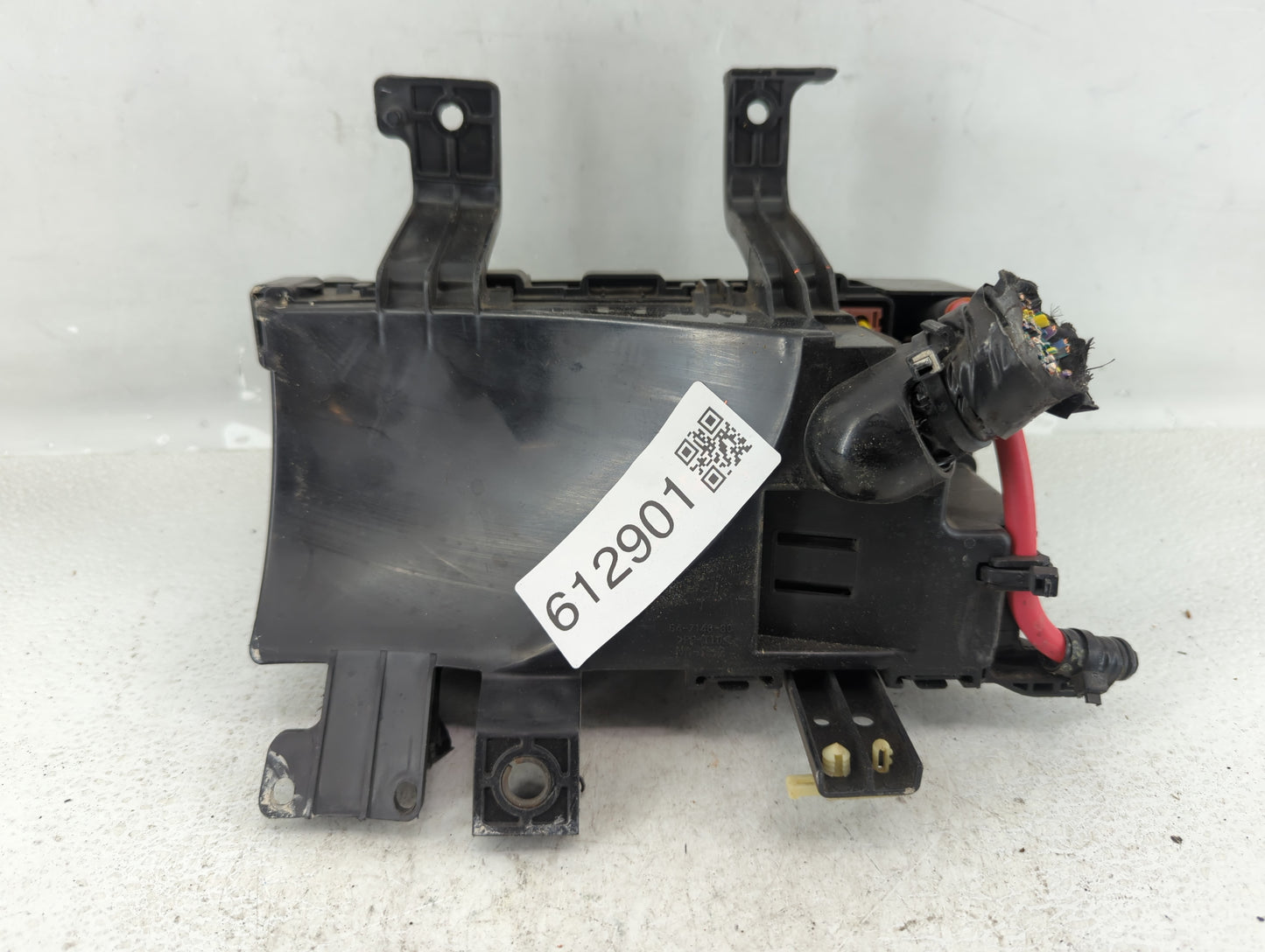 2010-2012 Ford Fusion Fusebox Fuse Box Panel Relay Module P/N:54-7146-30 Fits Fits 2010 2011 2012 OEM Used Auto Parts - Oemu