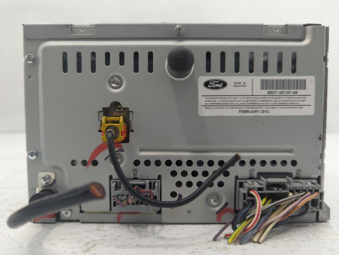 2011-2012 Ford Fusion Radio AM FM Cd Player Receiver Replacement P/N:BE5T-19C157-AB Fits Fits 2011 2012 OEM Used Auto Parts 