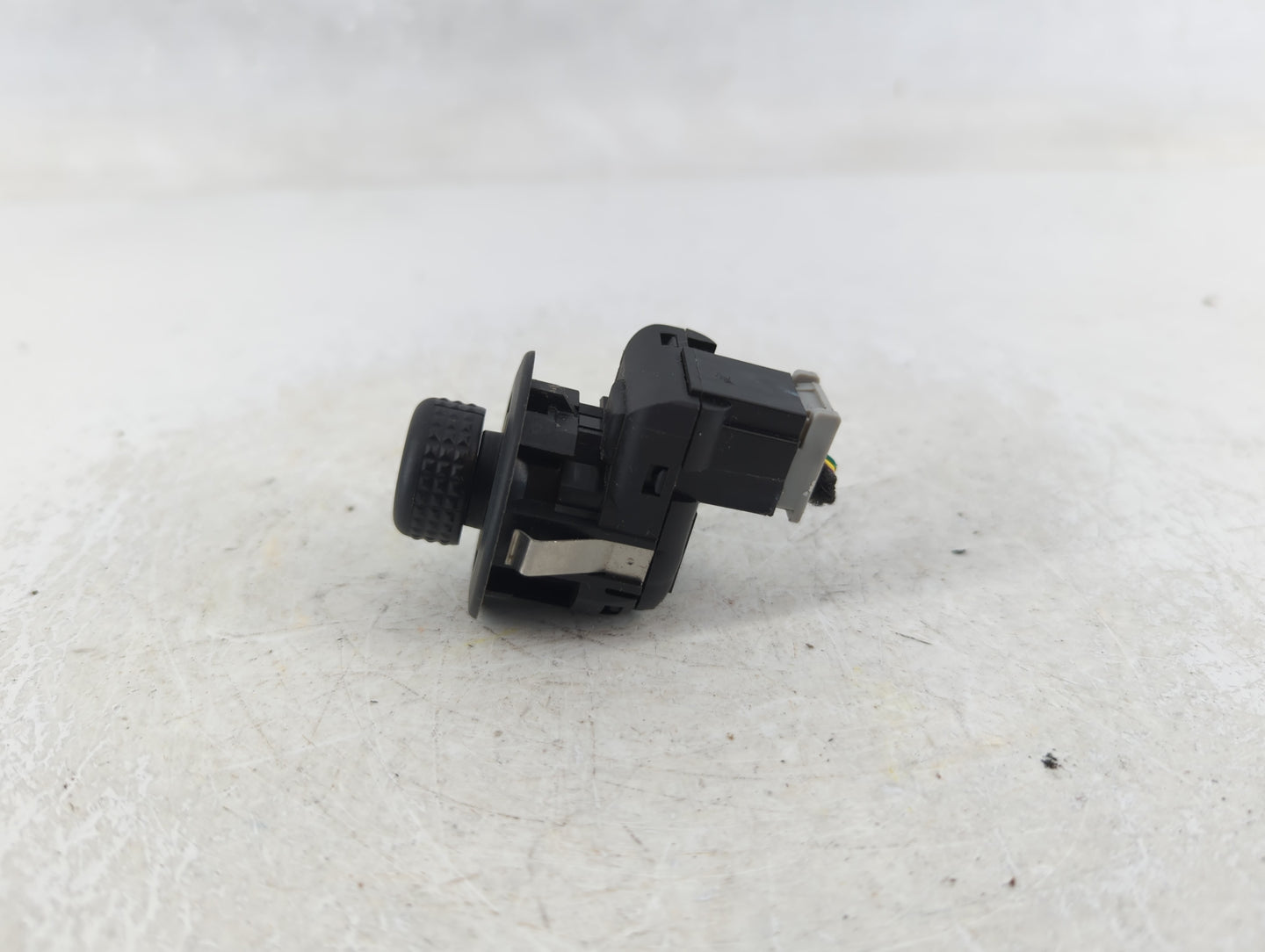 2006-2012 Ford Fusion Master Power Window Switch Replacement Driver Side Left P/N:120521A 9L3T-17B676-AA3JA6 Fits OEM Used A