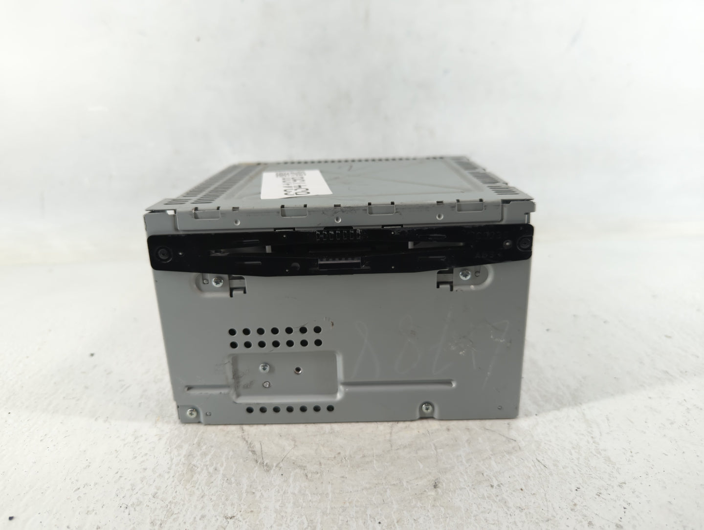 2011-2012 Ford Fusion Am Fm Cd Player Radio Receiver - Oemusedautoparts1.com