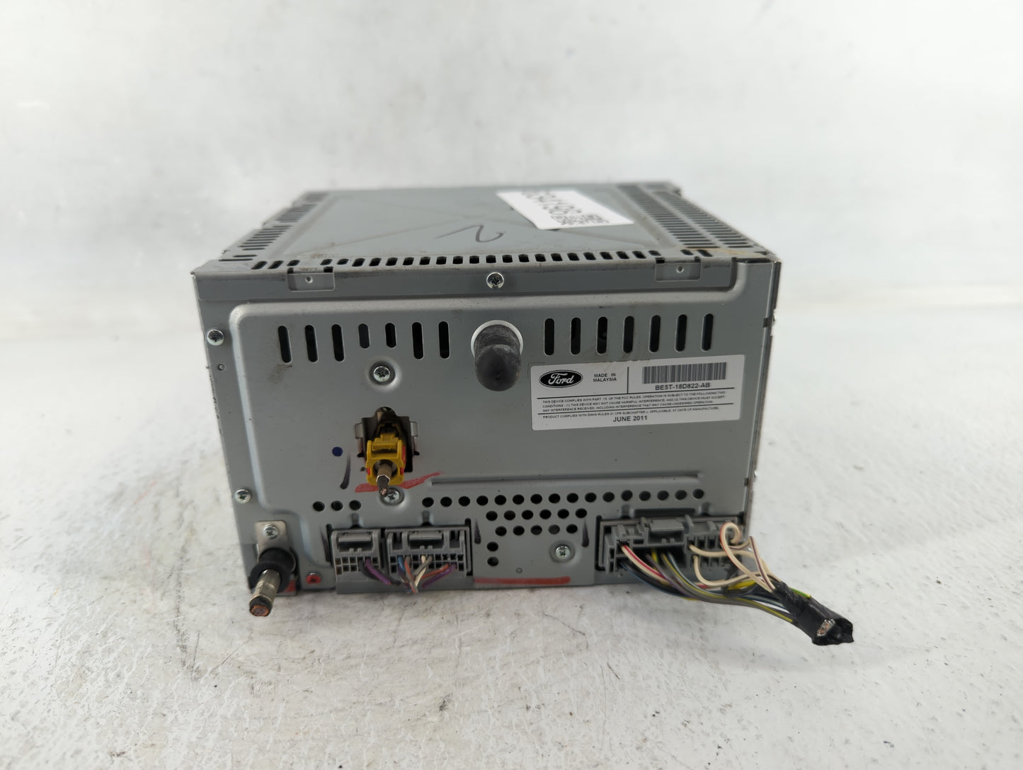 2011-2012 Ford Fusion Am Fm Cd Player Radio Receiver - Oemusedautoparts1.com