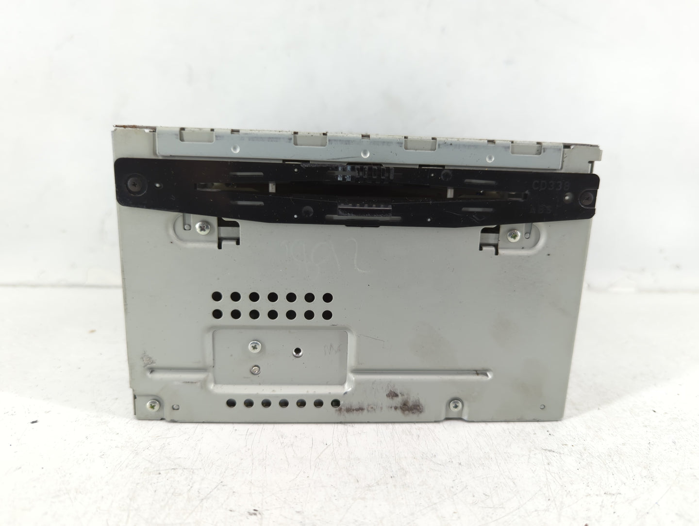 2011-2012 Ford Fusion Radio AM FM Cd Player Receiver Replacement P/N:BE5T-18D822-AB Fits Fits 2011 2012 OEM Used Auto Parts 