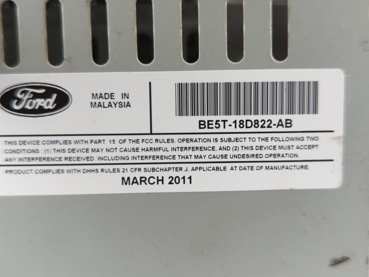 2011-2012 Ford Fusion Radio AM FM Cd Player Receiver Replacement P/N:BE5T-18D822-AB Fits Fits 2011 2012 OEM Used Auto Parts 